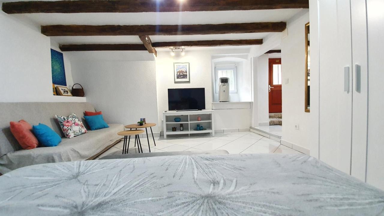 Apartment Studio Tony *